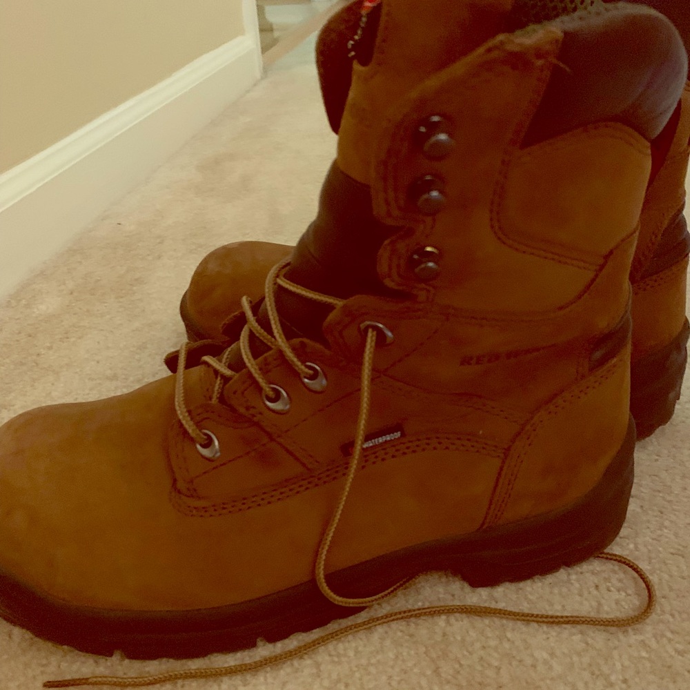 RED WING KING TOE 8 INCH SAFETY BOOTS